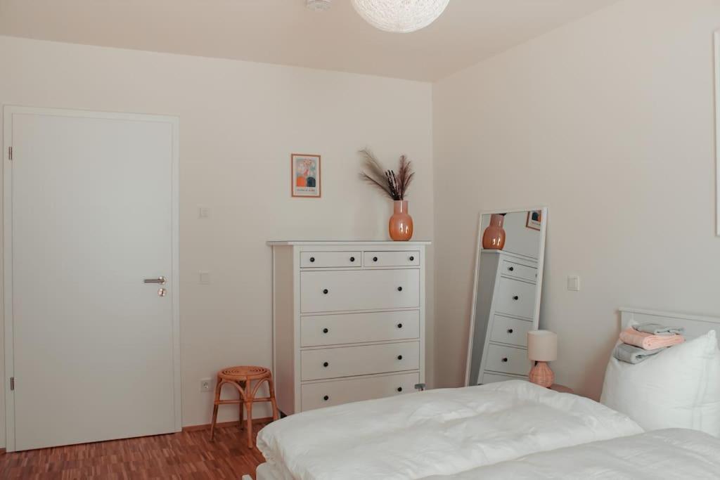 دريسدن Modern 2 R-Apartment/Netflix/Fitness/Billiard المظهر الخارجي الصورة